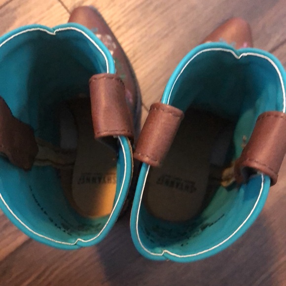 Shyanne Girls Floral Embroidery Boots - Snip Toe - Picture 6 of 8